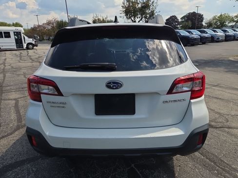 Used 2018 Subaru Outback 2.5i Premium AWD/4WD image 9