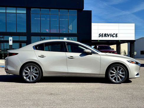 New 2026 MAZDA MAZDA3 2.5 S Sedan w/ Preferred Pkg FWD image 9