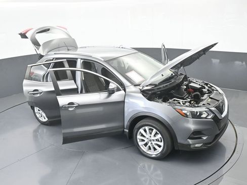 Used 2021 Nissan Rogue Sport SV image 73