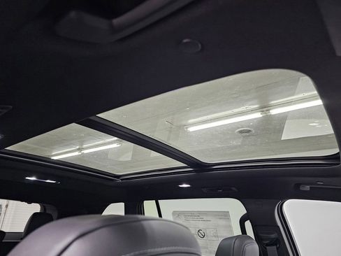 New 2026 Buick Enclave Avenir AWD/4WD image 28