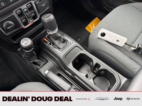 New 2026 Jeep Gladiator Sport image 24