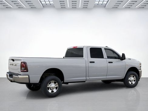 New 2026 RAM 2500 Tradesman w/ Chrome Appearance Group AWD/4WD image 4