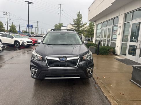 Used 2019 Subaru Forester Touring AWD/4WD image 8