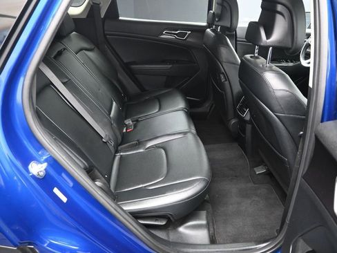 Certified 2025 Kia Sportage EX FWD image 36