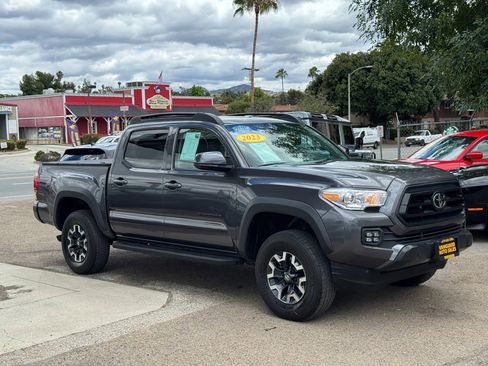 Used 2023 Toyota Tacoma SR AWD/4WD image 2