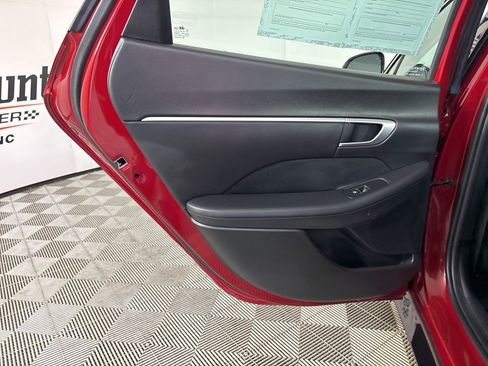 Used 2024 Hyundai Sonata SEL image 18