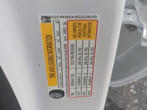 New 2025 Chevrolet Silverado 1500 Custom image 47