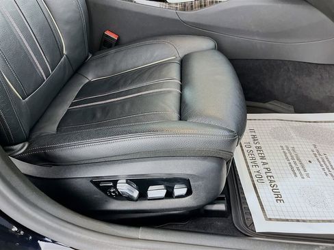 Used 2018 BMW 540i xDrive AWD/4WD image 27