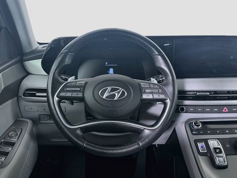 Used 2024 Hyundai Palisade SEL FWD image 18