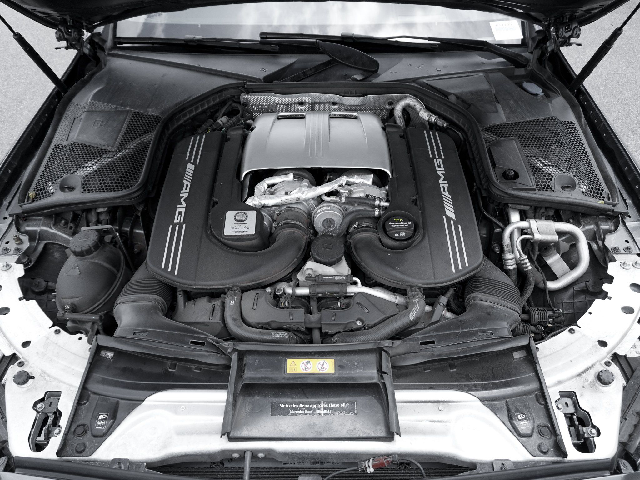 Used 2018 Mercedes-Benz C 63 AMG S w/ Multimedia Package image 37