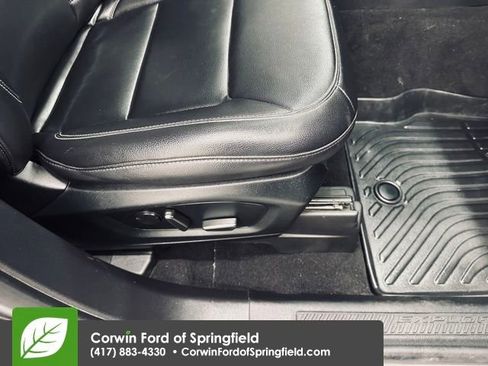 Used 2020 Ford Explorer XLT w/ Equipment Group 202A image 11