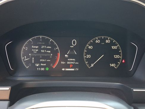 Used 2025 Honda Pilot EX-L image 17