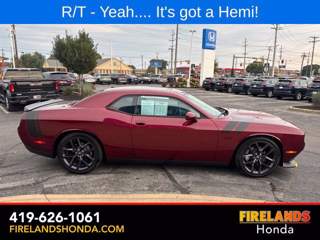 Used 2023 Dodge Challenger R/T w/ Blacktop Package RWD image 7