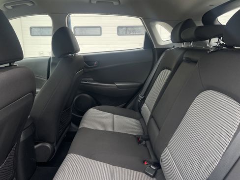 Used 2019 Hyundai Kona SE image 17