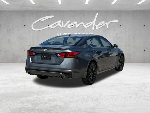 New 2026 Nissan Altima 2.5 SV FWD image 17