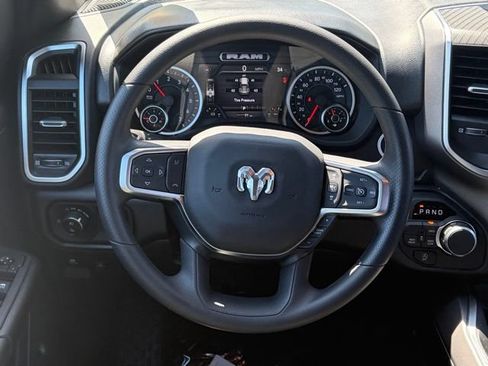 New 2026 RAM 1500 Express AWD/4WD image 31