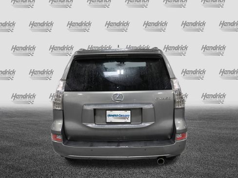 Used 2014 Lexus GX 460 image 8
