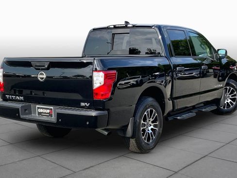 Used 2024 Nissan Titan SV w/ SV Convenience Package RWD image 12