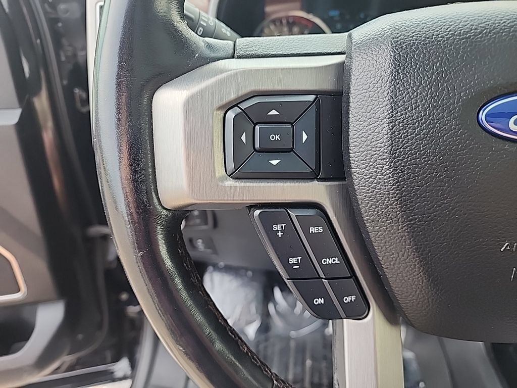 Used 2018 Ford F150 Platinum w/ Technology Package AWD/4WD image 16