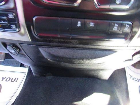 Used 2018 RAM 1500 Big Horn image 29