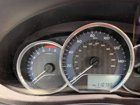 Used 2014 Toyota Corolla LE Premium FWD image 12