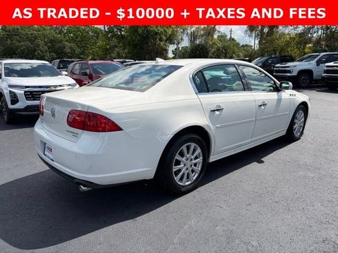 Used 2011 Buick Lucerne CXL w/ Driver Confidence Package FWD image 6