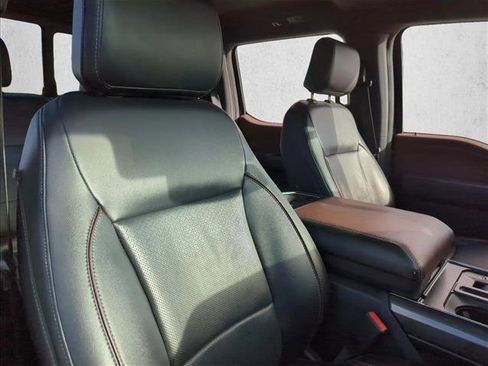 Used 2022 Ford F150 Lariat image 26