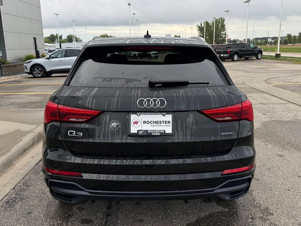 Used 2021 Audi Q3 2.0T Premium w/ Convenience Package AWD/4WD image 56