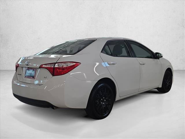 Used 2015 Toyota Corolla LE FWD image 5