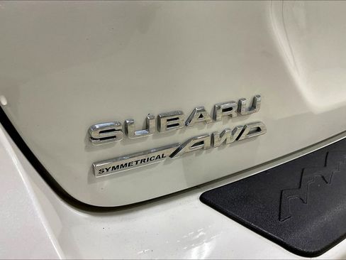 Used 2024 Subaru Crosstrek 2.0i Premium image 24