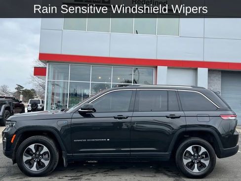 Used 2024 Jeep Grand Cherokee Limited 4xe w/ Luxury Tech Group II image 19