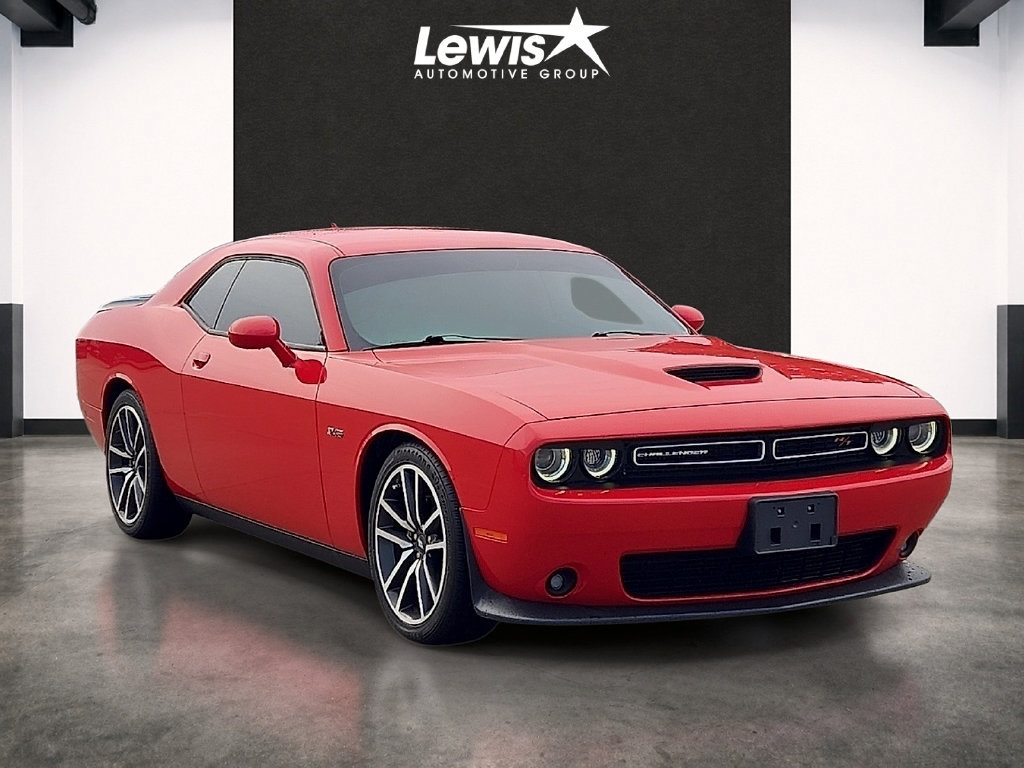 Used 2023 Dodge Challenger R/T w/ Plus Package RWD image 6