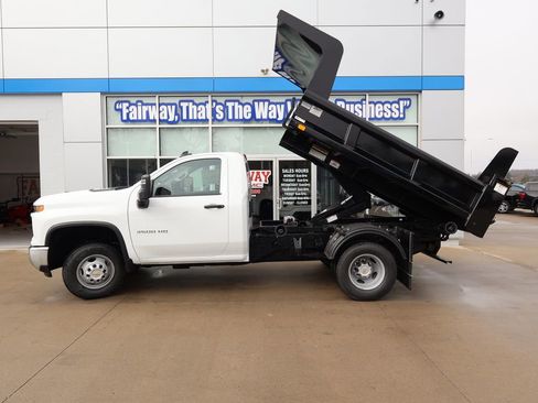 New 2026 Chevrolet Silverado 3500 W/T w/ WT Convenience Package AWD/4WD image 8