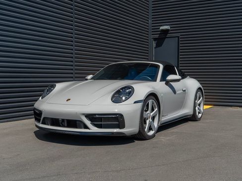 Used 2024 Porsche 911 Targa 4S image 1