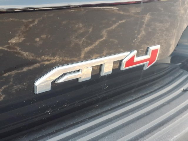 Used 2023 GMC Yukon XL AT4 w/ AT4 Premium Package AWD/4WD image 24