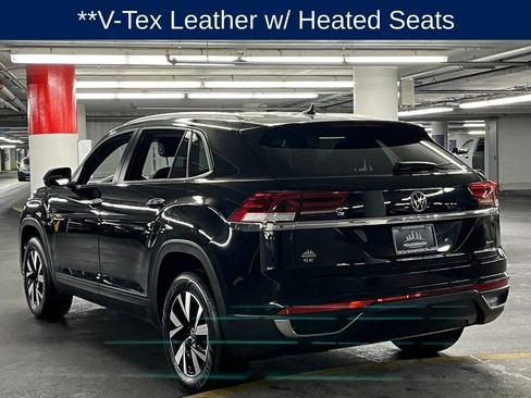 Used 2023 Volkswagen Atlas Cross Sport SE image 5
