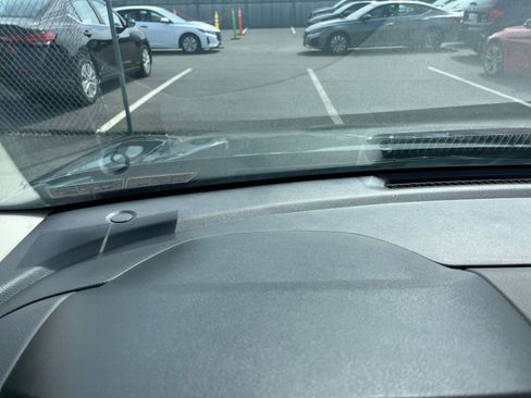 Used 2025 Nissan Sentra SV image 33