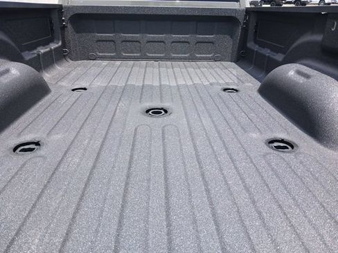 New 2026 RAM 3500 Big Horn AWD/4WD image 6