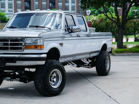 Used 1997 Ford F350 4x4 Crew Cab image 9