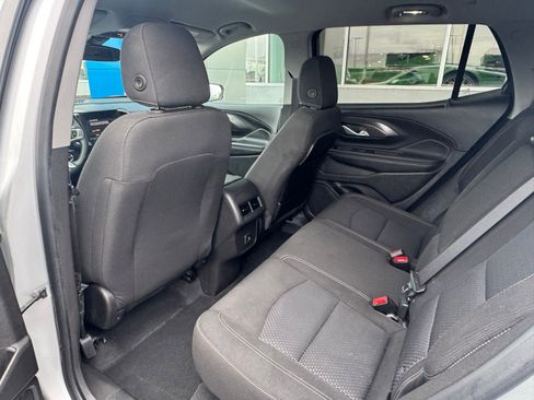 Used 2022 GMC Terrain SLE AWD/4WD image 26
