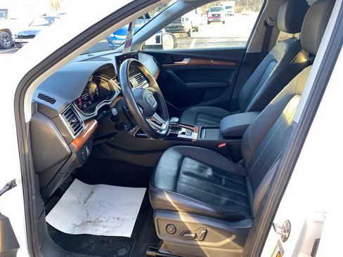 Used 2021 Audi Q5 Premium Plus image 10