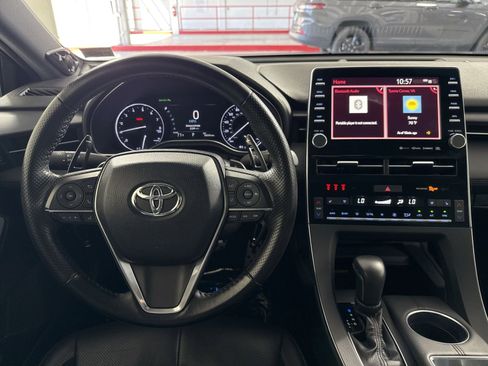 Used 2019 Toyota Avalon Touring w/ Advanced Safety Package FWD image 16