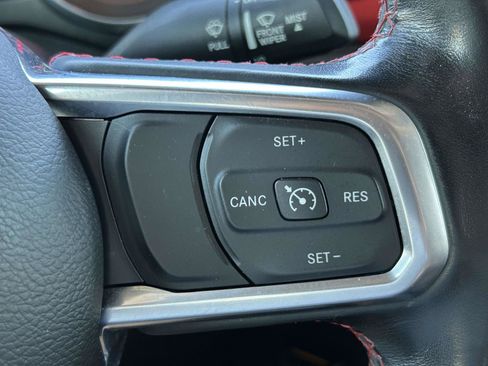 Used 2020 Jeep Gladiator Rubicon AWD/4WD image 23