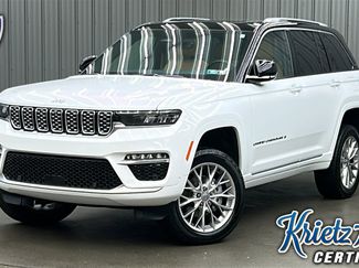 Used 2023 Jeep Grand Cherokee Summit w/ Luxury Tech Group V image 1