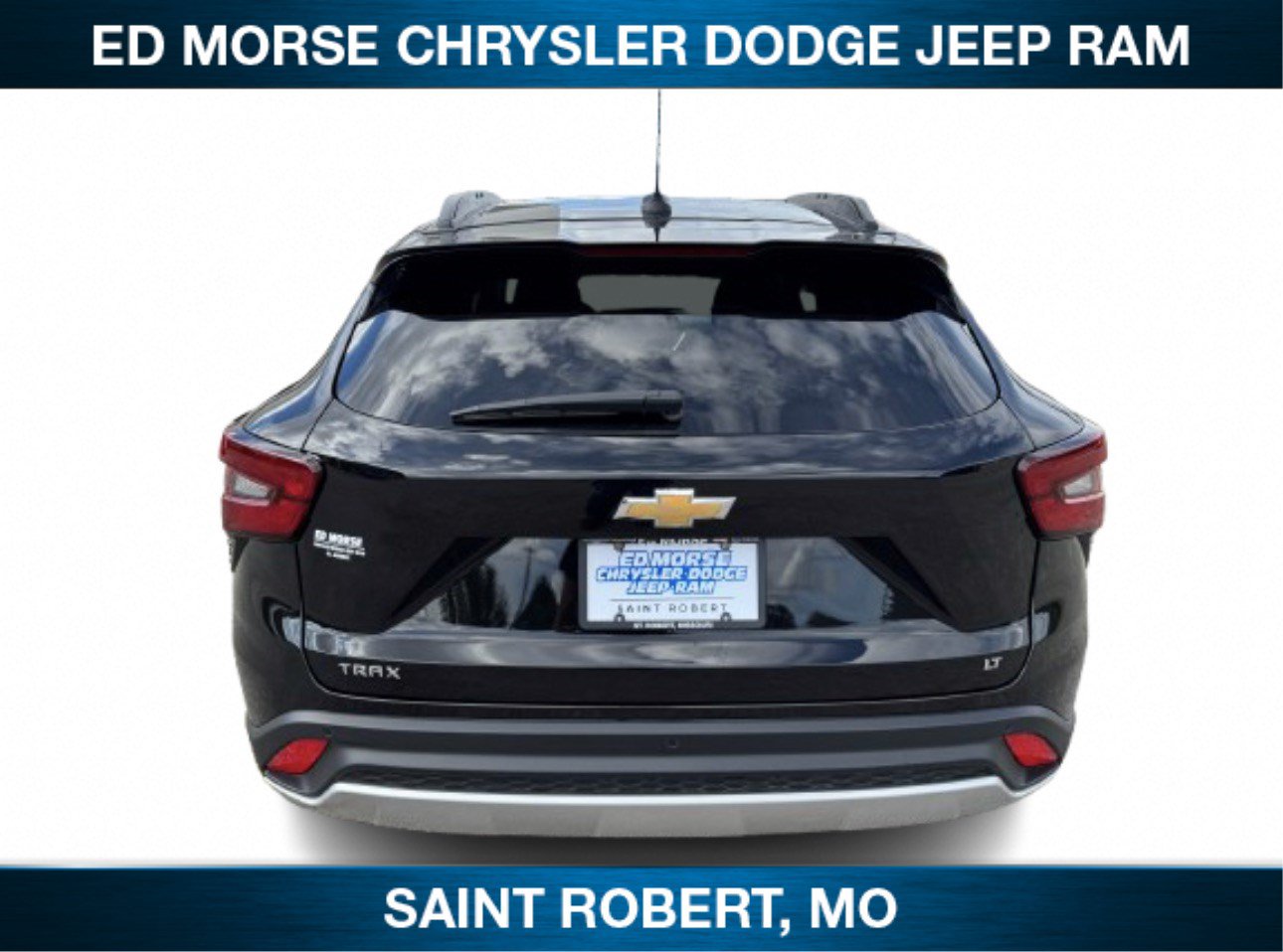 Used 2025 Chevrolet Trax LT w/ Driver Confidence Package FWD image 3