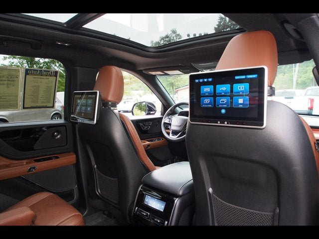 Used 2022 Lincoln Aviator Reserve w/ Elements Package Plus RWD image 18