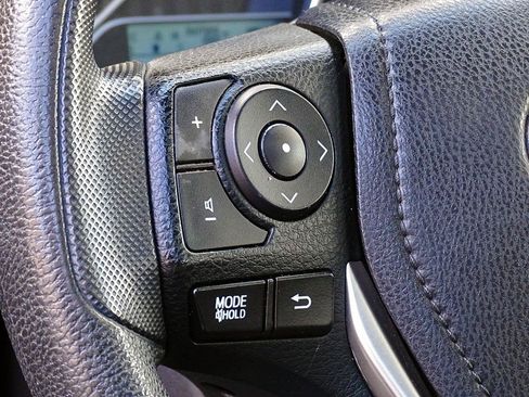 Used 2015 Toyota Corolla LE Premium FWD image 22