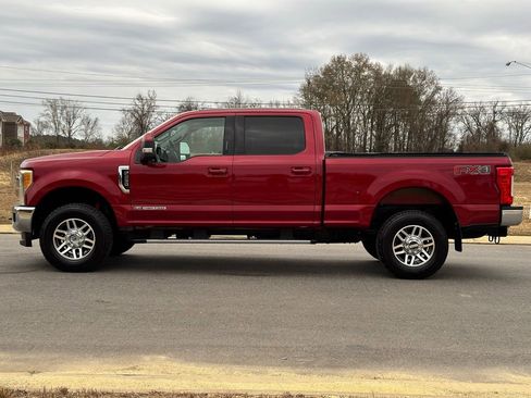 Used 2017 Ford F250 Lariat w/ Lariat Ultimate Package image 7