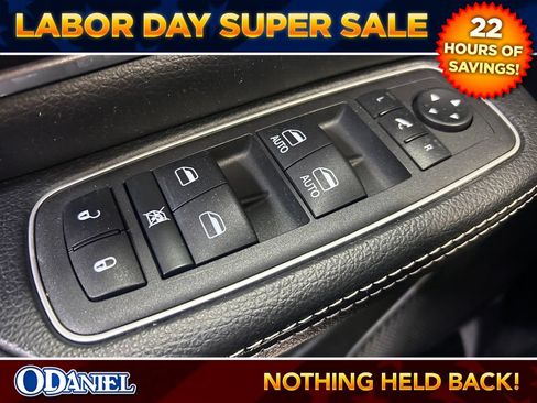 Used 2022 RAM 1500 Laramie w/ Sport Appearance Package AWD/4WD image 5