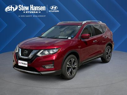 Used 2018 Nissan Rogue SL w/ Premium Package